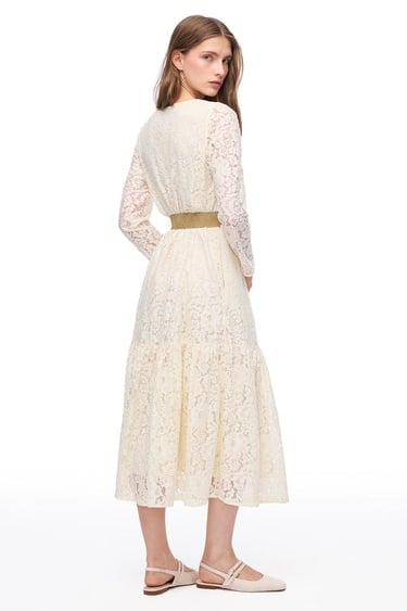  Krem İolite Regular Fit Çiçekli Midi Boy Elbise