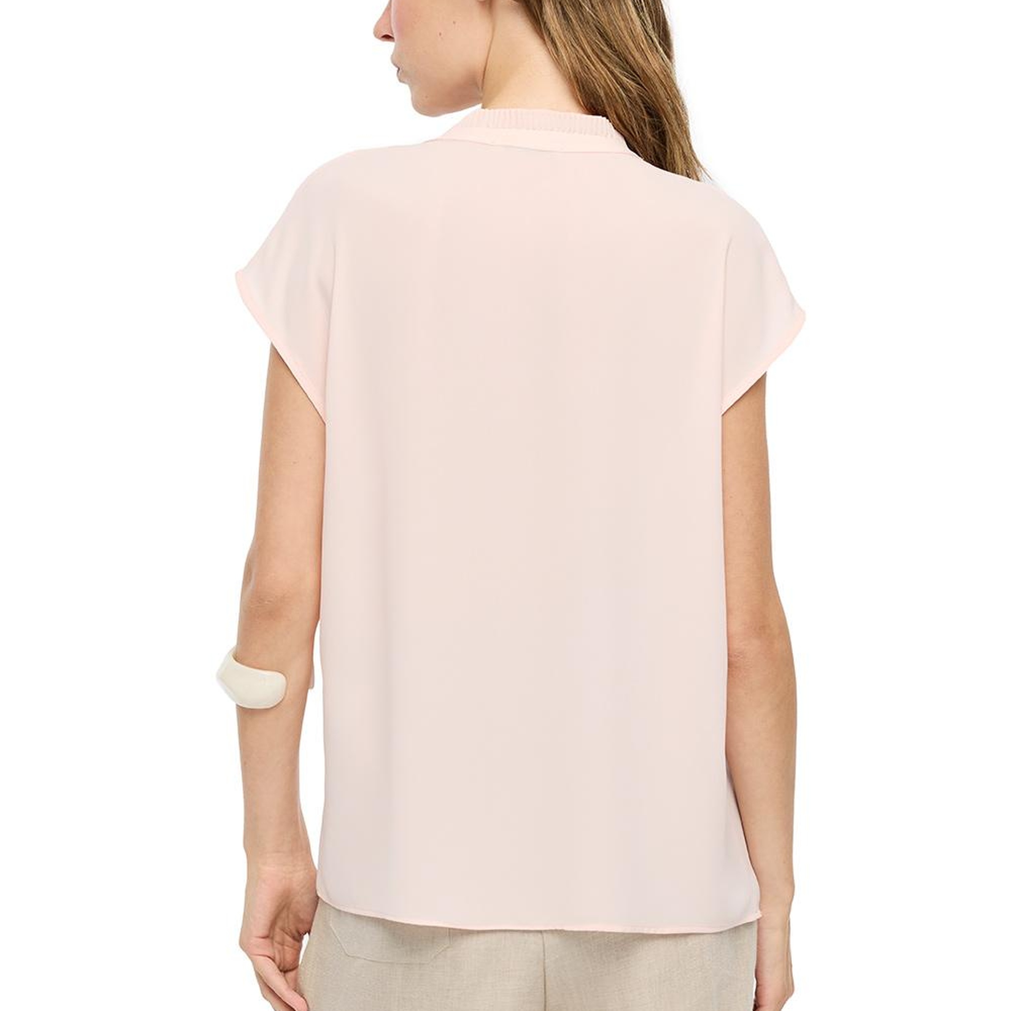 V-Yaka Düşük Kollu Bağcık Detaylı Bluz