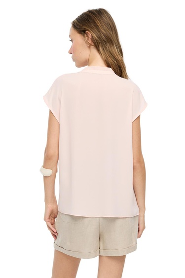  V-Yaka Düşük Kollu Bağcık Detaylı Bluz