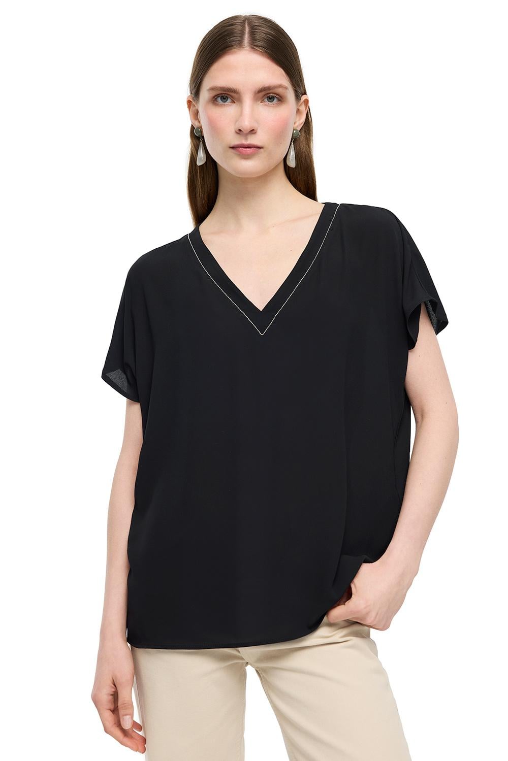  Siyah Ametist Rahat Kalıp V-Yaka Bluz