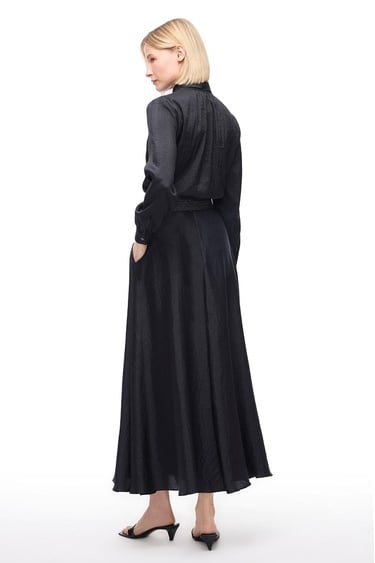  Düğmeli Uzun Kollu Poliamid Bluz