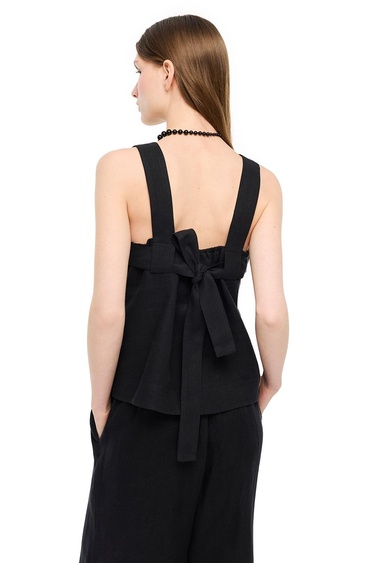  Siyah Holas Rahat Kalıp Kare Yaka Bluz