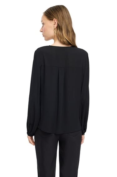  Siyah Ametist Rahat Kalıp V-Yaka Bluz