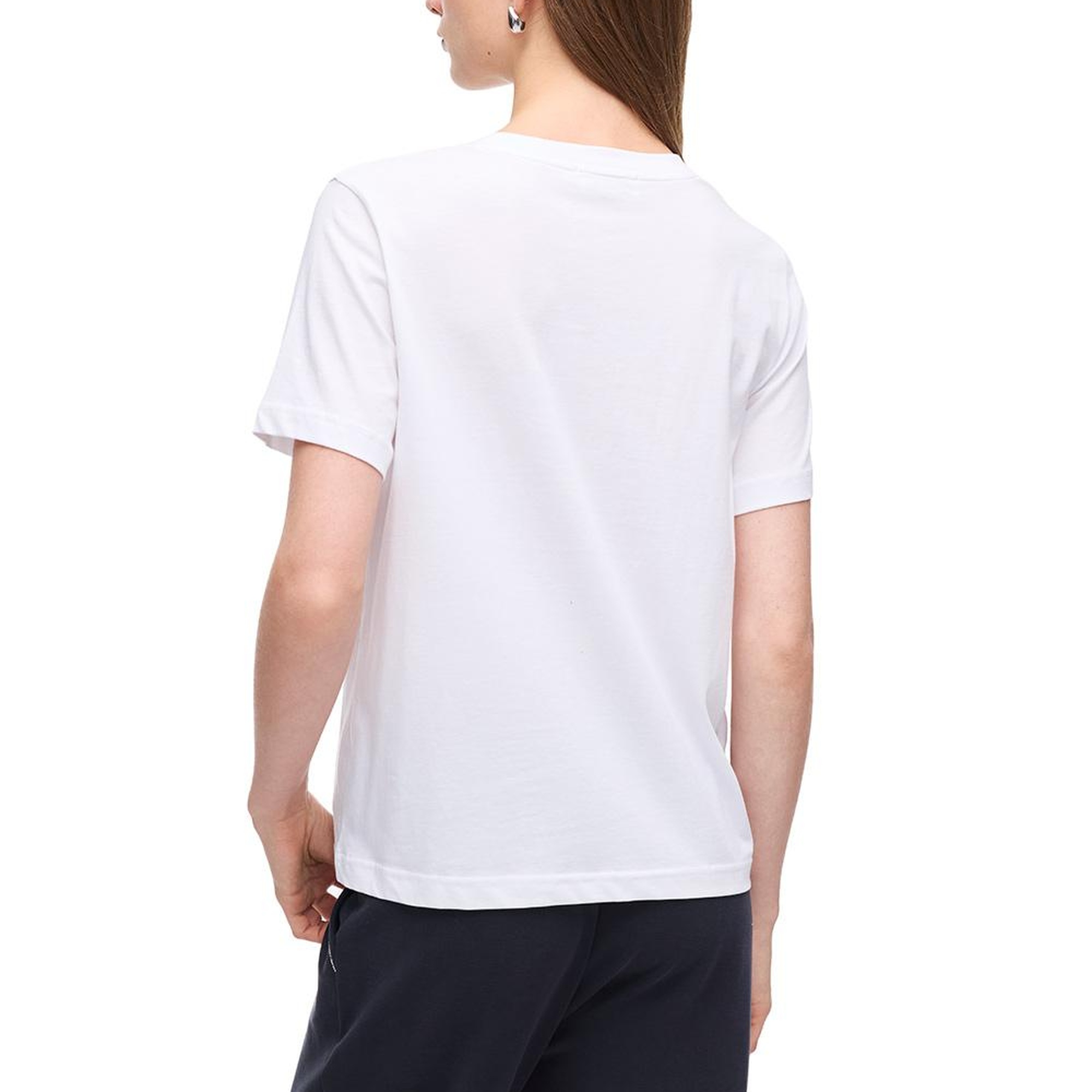 Nebula Beyaz Renk Regular Fit Bisiklet Yaka Tişört