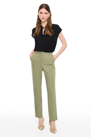  Haki Dellas Pantolon