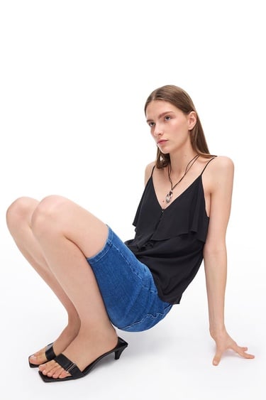  Askılı V-Yaka Viskon Bluz