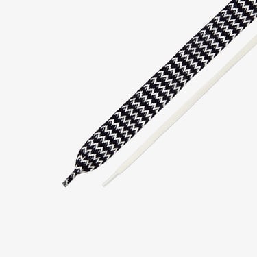  Converse Chuck Taylor All Star Lift Kadın Siyah Süet Platform Sneaker