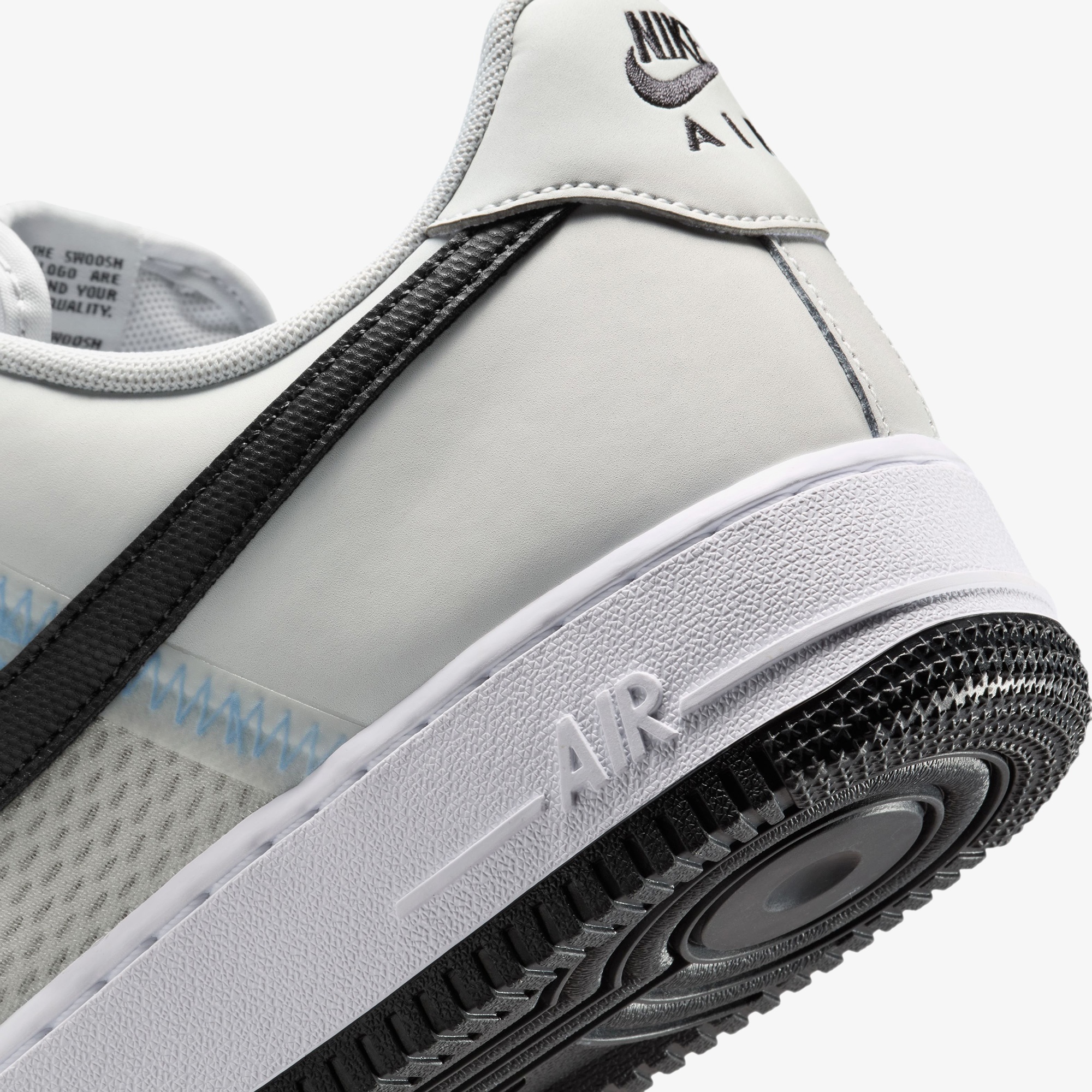 Nike Air Force 1 '07 LV8 Erkek Beyaz Spor Ayakkabı