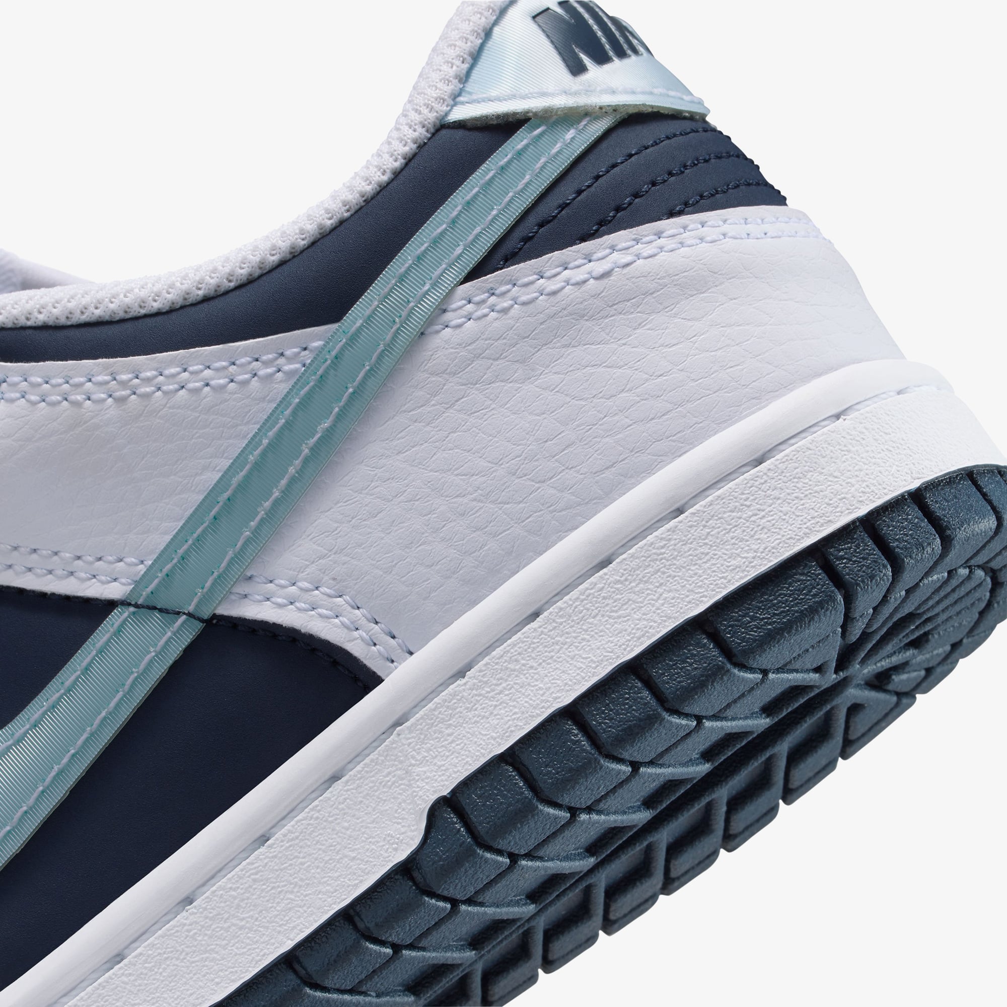 Nike Dunk Low Beyaz Spor Ayakkabı - Görsel 9