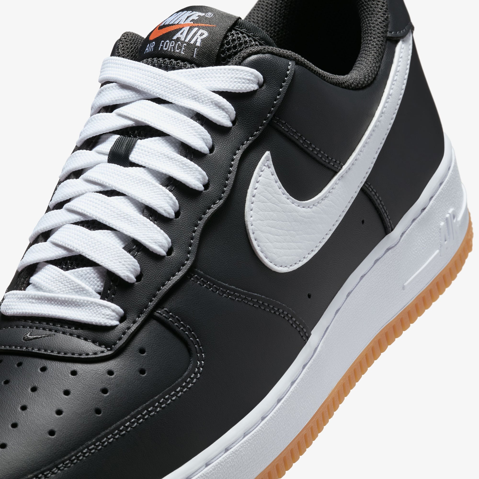 Nike Air Force 1 '07 LV8 Erkek Siyah Spor Ayakkabı