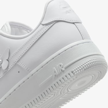  Nike Air Force 1 Low Kadın Beyaz Spor Ayakkabı