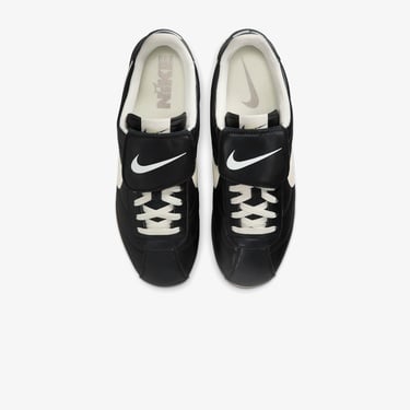  Nike Cortez SE Erkek Siyah Spor Ayakkabı