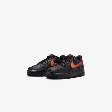  Nike Air Force 1 Low Siyah Spor Ayakkabı