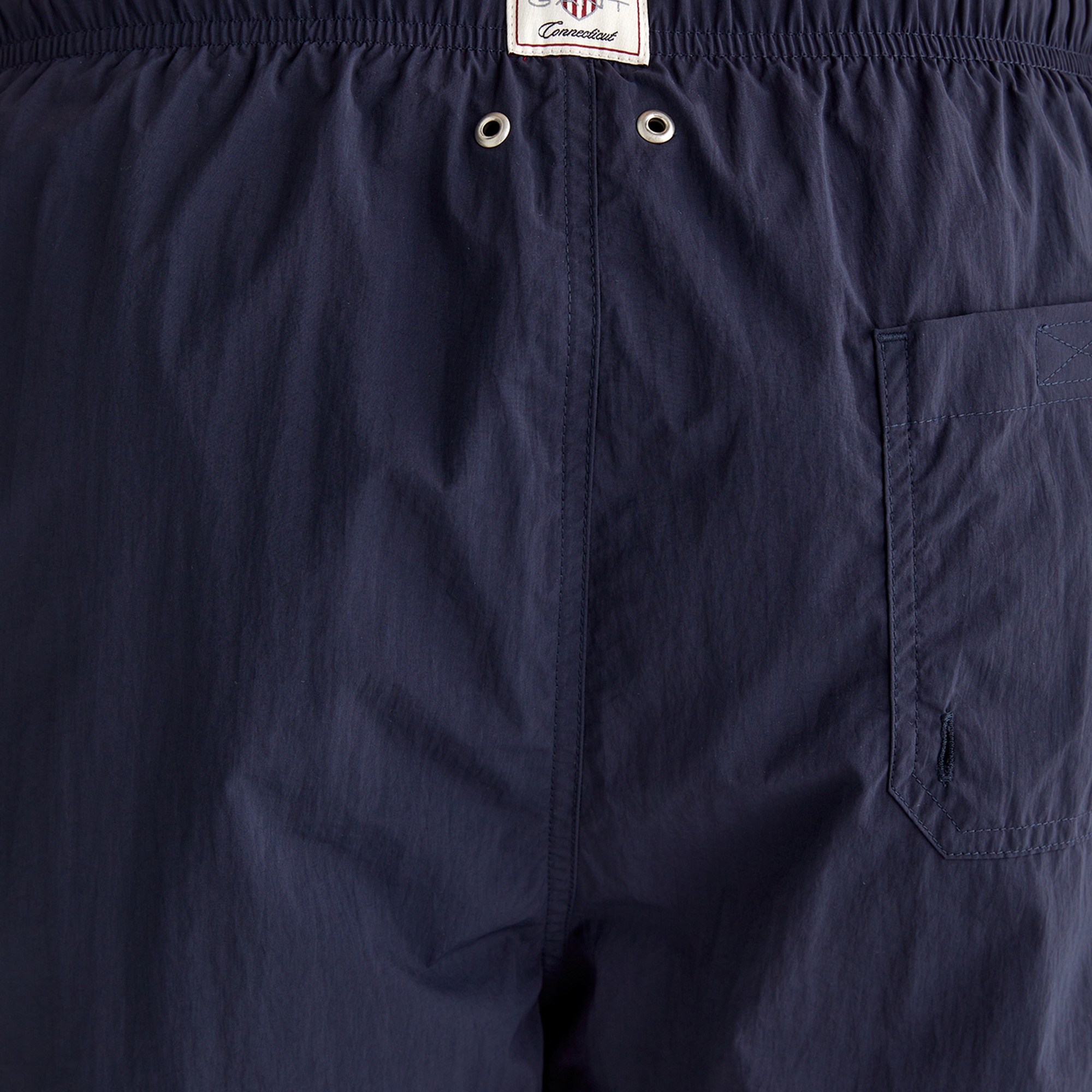 GANT Erkek Lacivert Regular Fit Logolu Mayo Şort