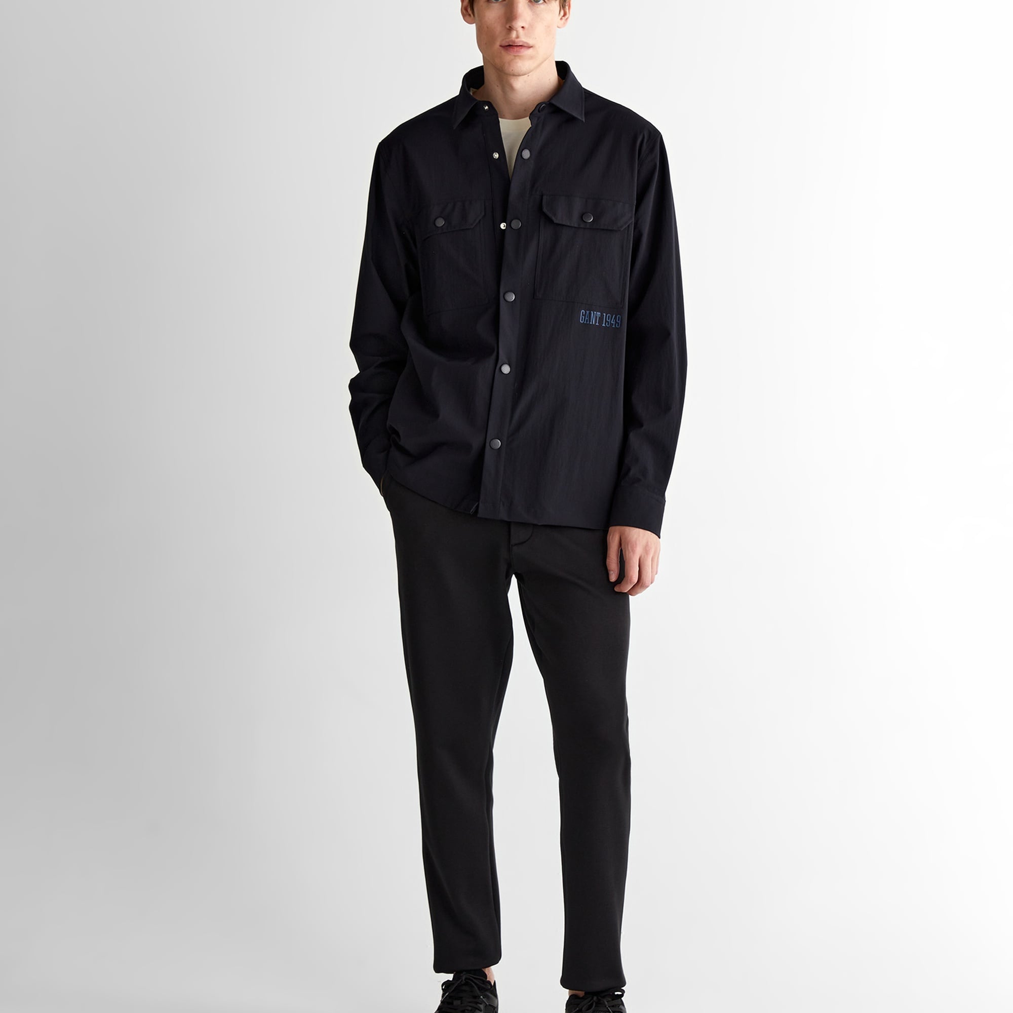 GANT Erkek Lacivert Relaxed Fit Klasik Yaka Gömlek