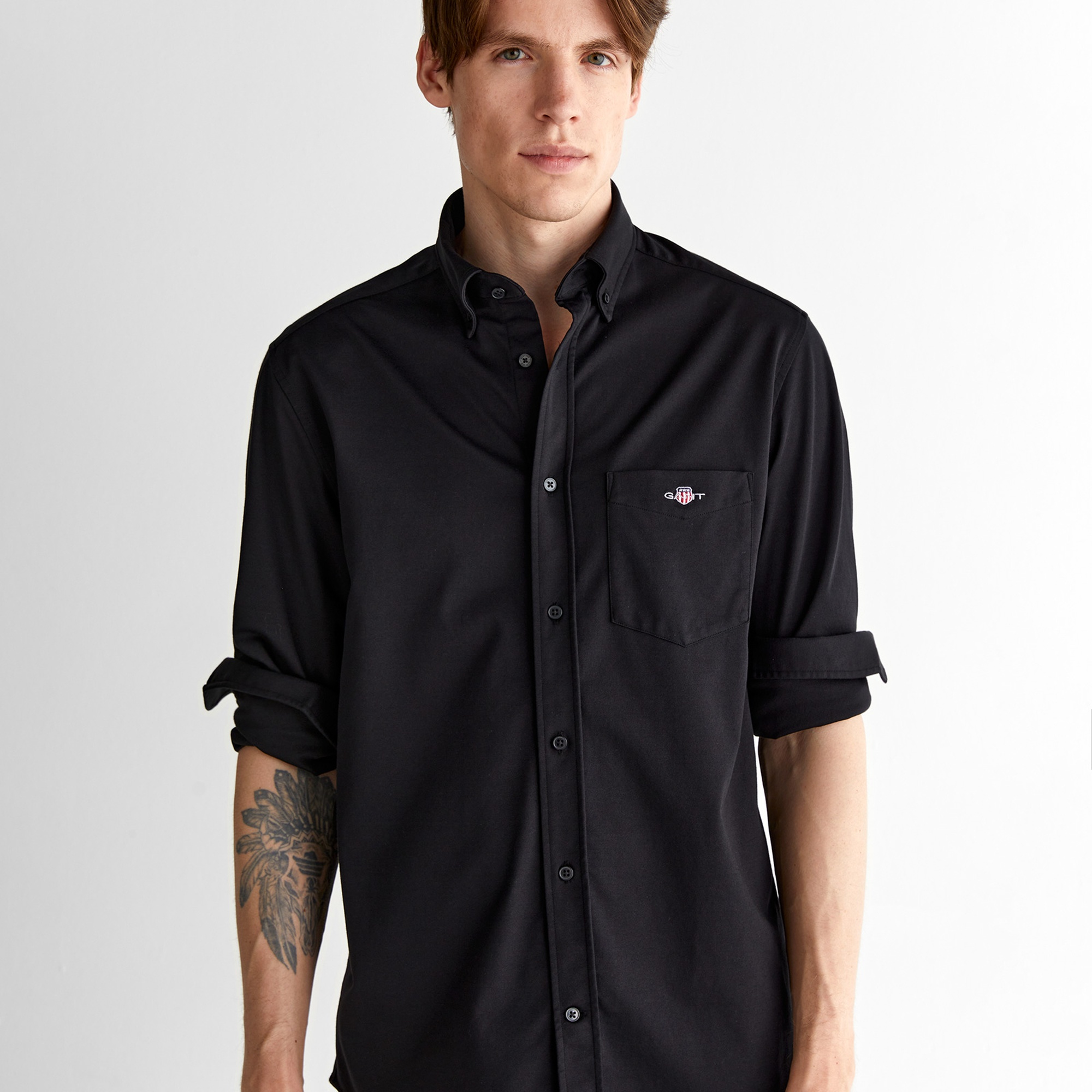 GANT Erkek Siyah Regular Fit Düğmeli Yaka Gömlek