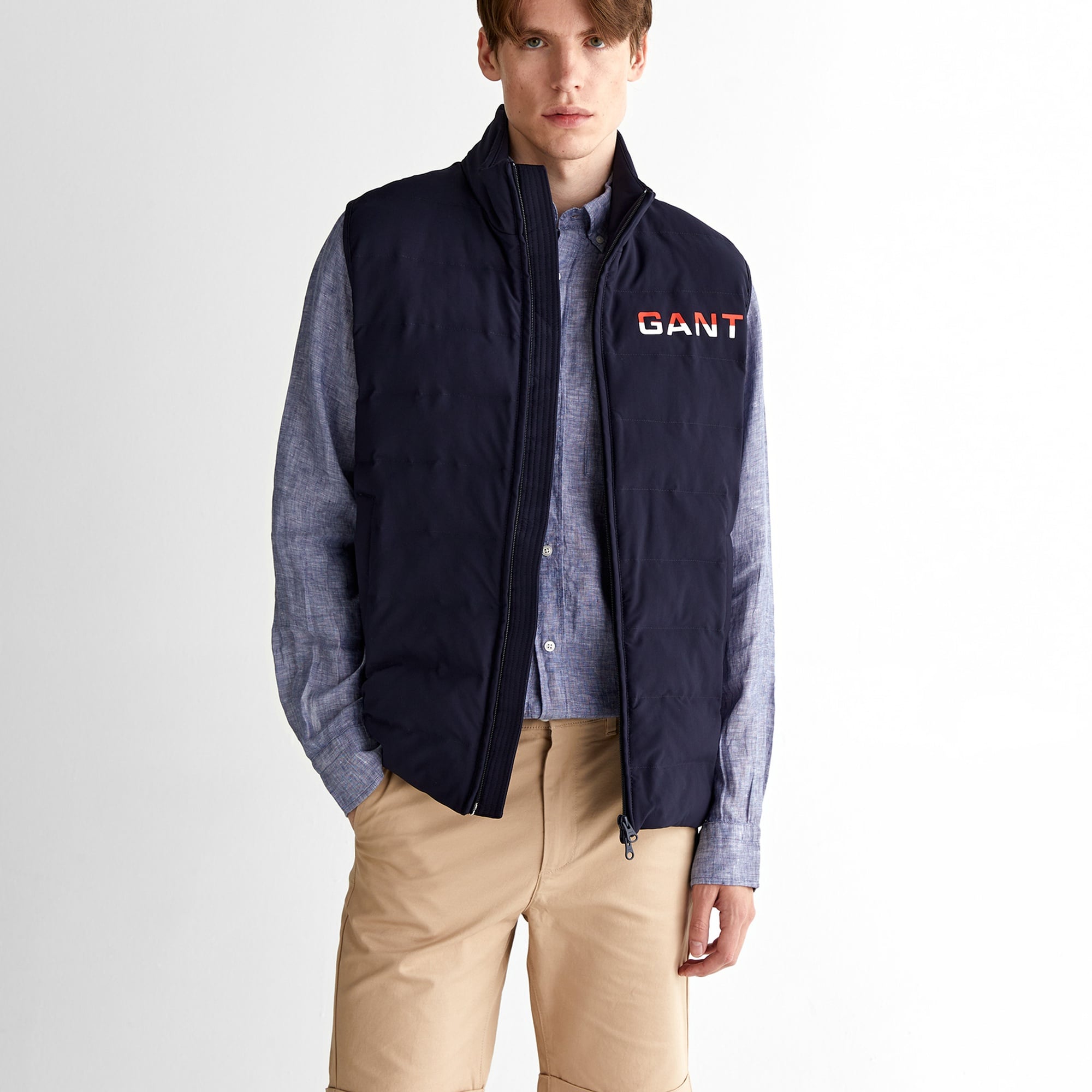 GANT Erkek Lacivert Regular Fit Dik Yaka Logolu Yelek