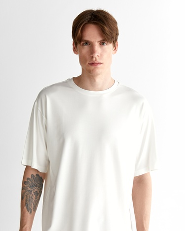  GANT Erkek Krem Relaxed Fit Bisiklet Yaka Logolu T-Shirt
