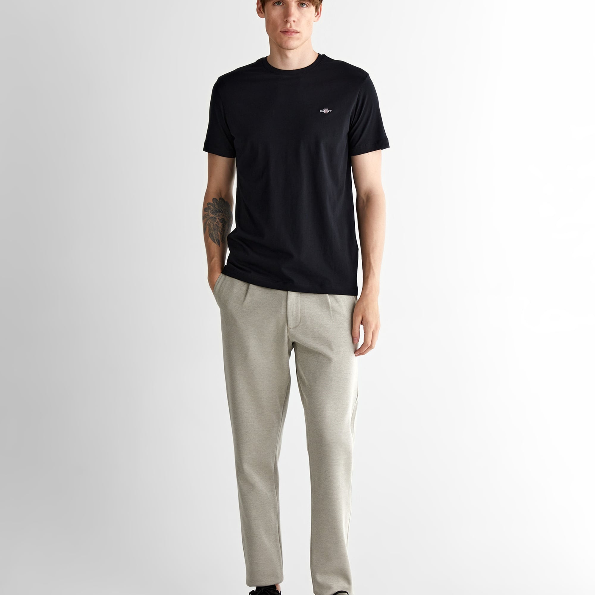 GANT Erkek Siyah Regular Fit Bisiklet Yaka T-Shirt