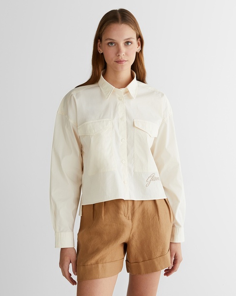  GANT Kadın Krem Klasik Yaka Logolu Gömlek