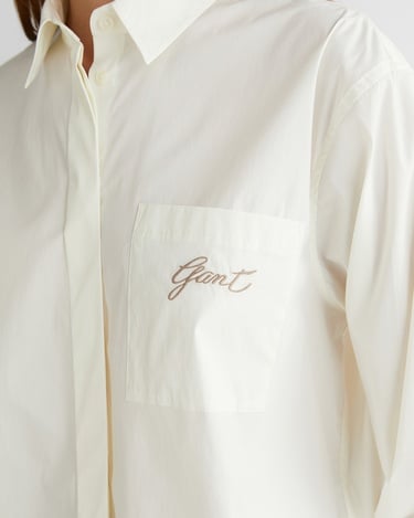  GANT Kadın Krem Klasik Yaka Gömlek