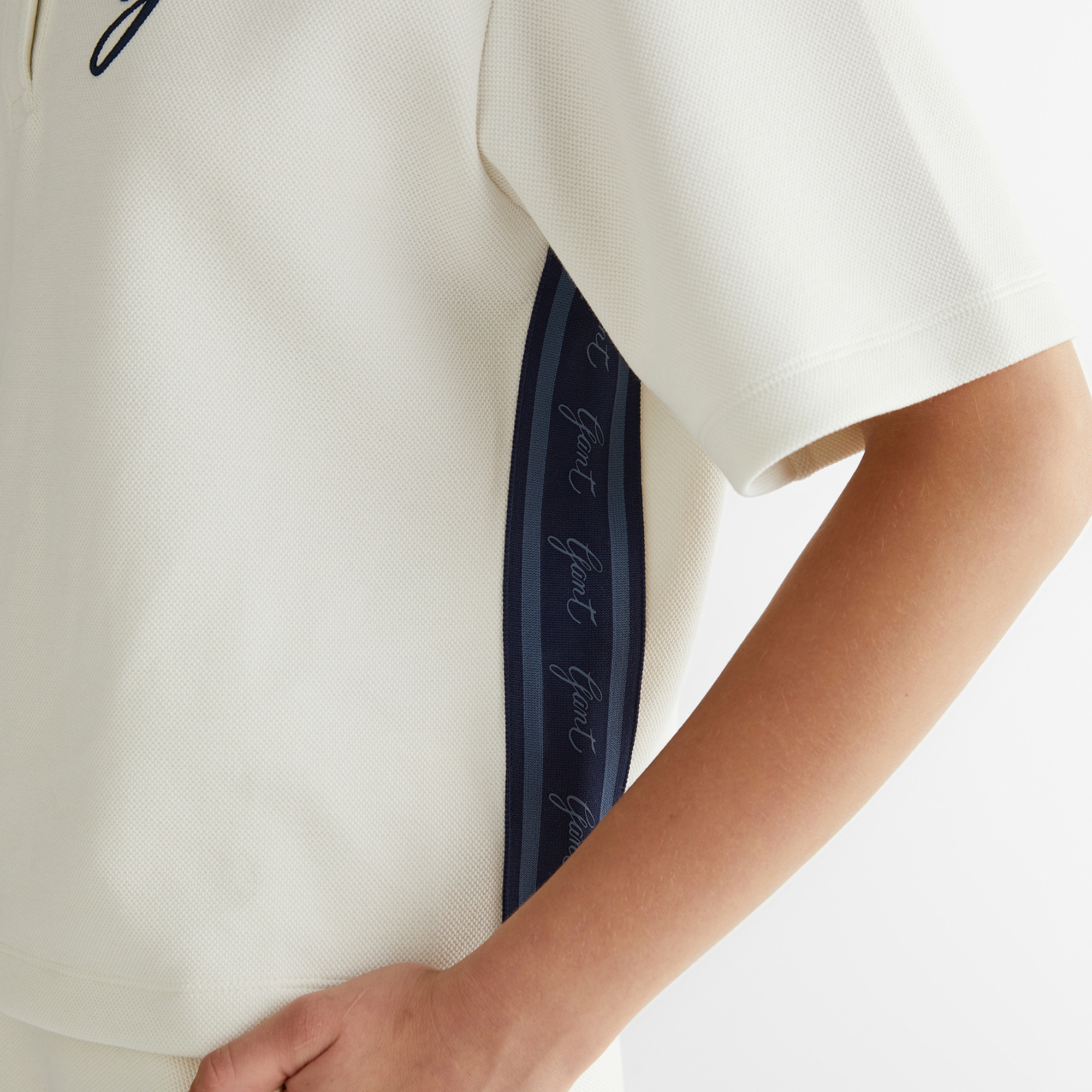 GANT Kadın Krem Logolu Polo