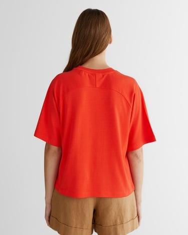  GANT Kadın Kırmızı Bisiklet Yaka Logolu T-Shirt