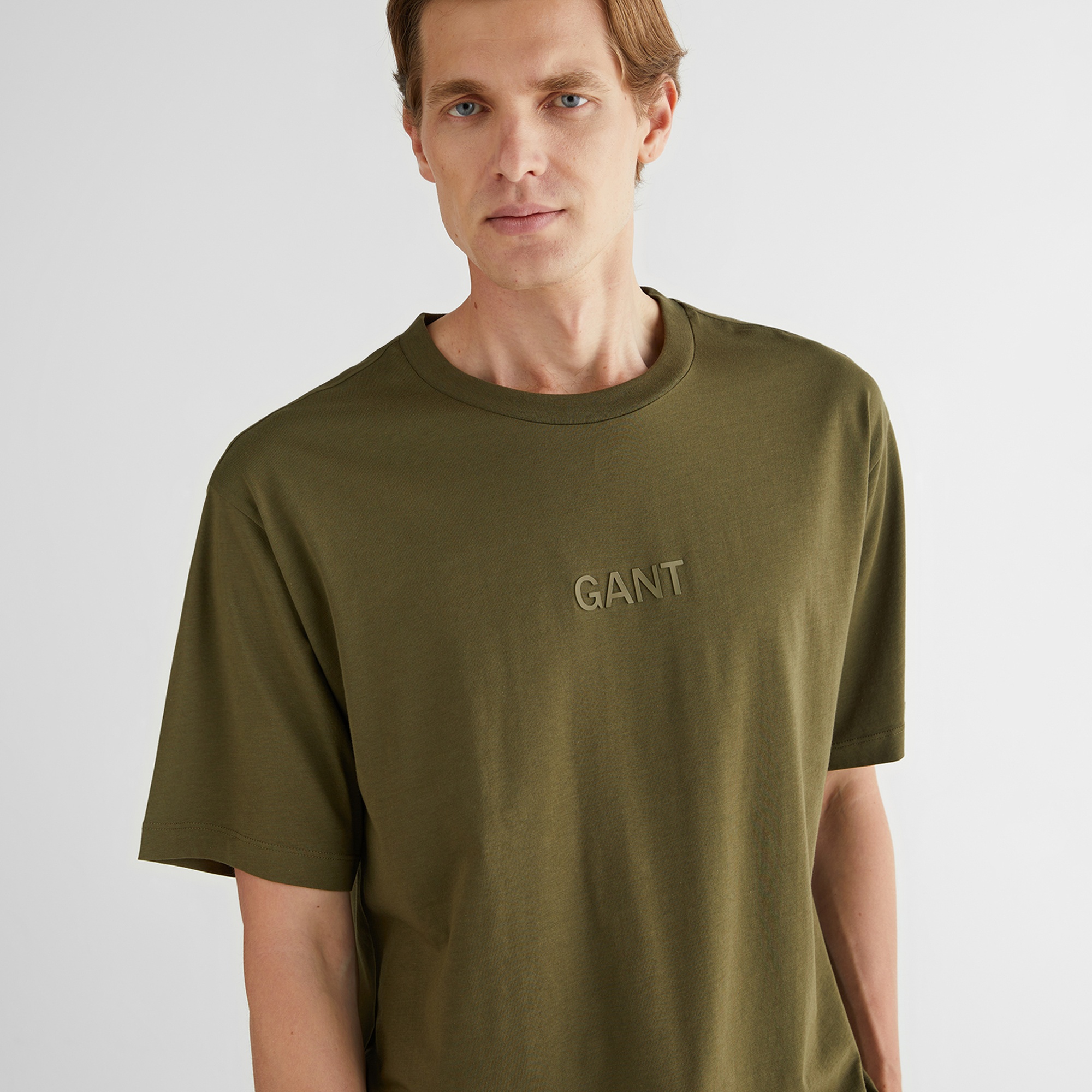 GANT Erkek Yeşil Relaxed Fit Bisiklet Yaka Logolu T-Shirt