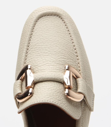  Kadın Deri Ekru Tokalı Günlük Loafer