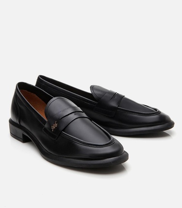  Kadın Deri Siyah Esnek Tabanlı Klasik Loafer