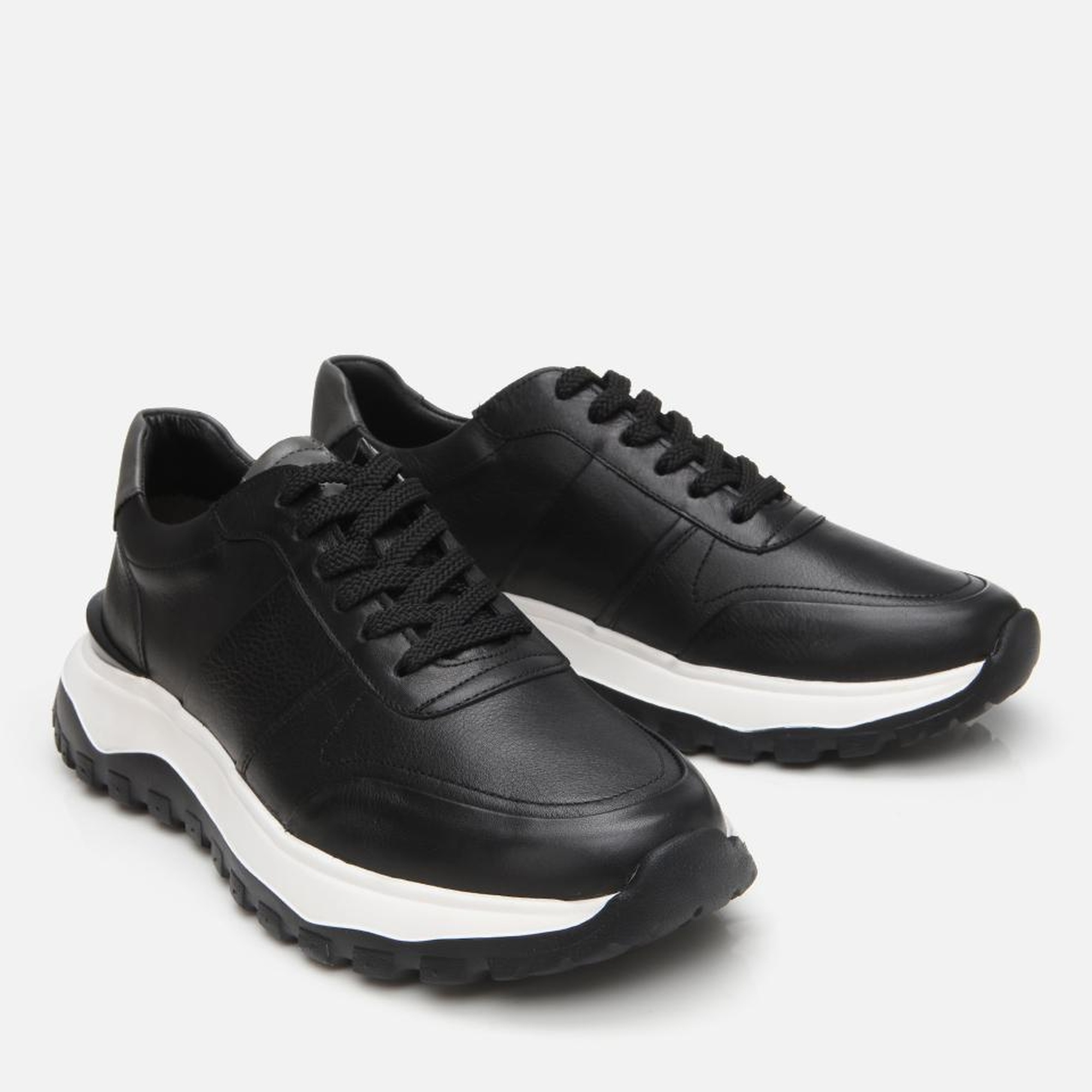 Erkek Deri Siyah Ultra Hafif Tabanlı Spor Ayakkabı