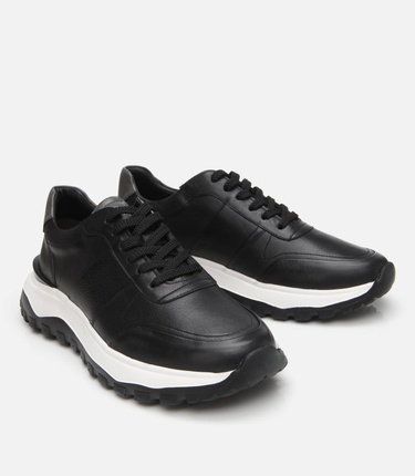  Erkek Deri Siyah Ultra Hafif Tabanlı Spor Ayakkabı