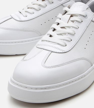  Erkek Deri Beyaz Ultra Hafif Tabanlı Spor Ayakkabı