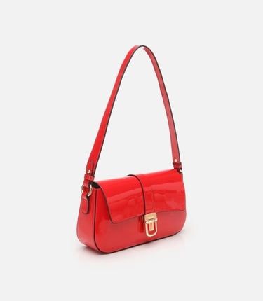  Kadın Kırmızı Kilit Detaylı Çapraz Askılı Çanta
