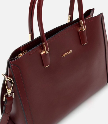  Kadın Bordo Askılı Omuz Çantası