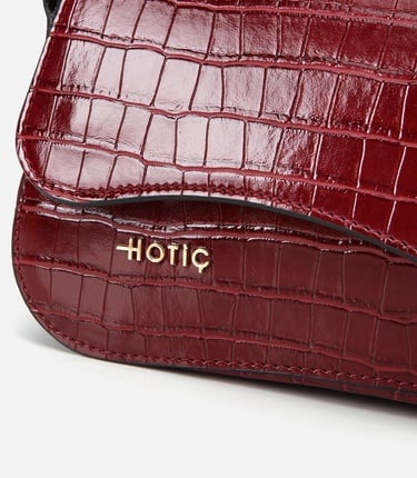  Kadın Bordo Omuz Çantası