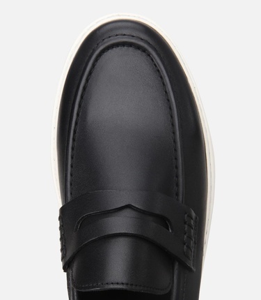  Erkek Deri Siyah Topuk Detaylı Şık Günlük Loafer