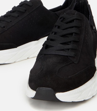  Erkek Nubuk Deri Siyah Ultra Hafif Tabanlı Spor Ayakkabı