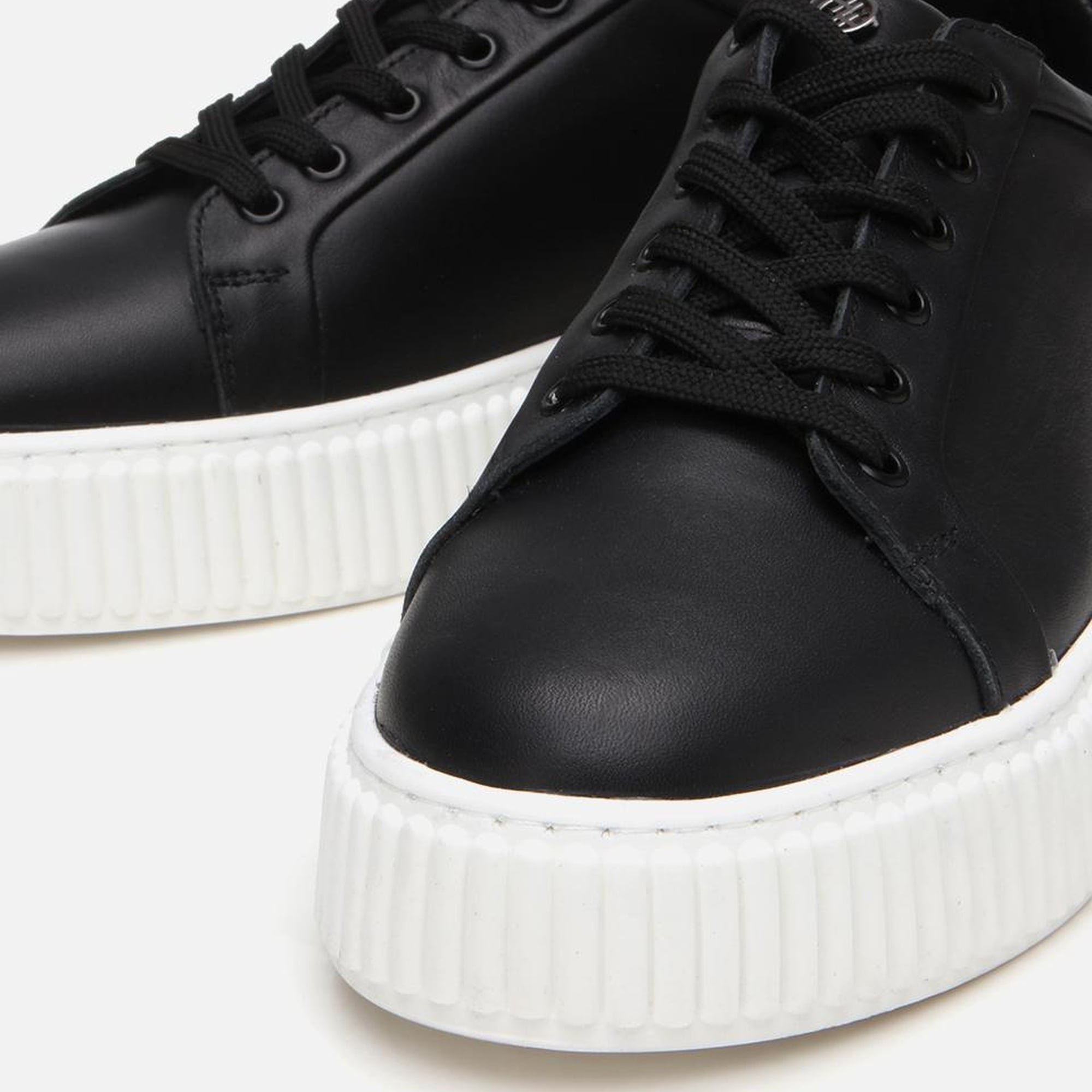 Erkek Deri Siyah Yüksek Tabanlı Spor Ayakkabı