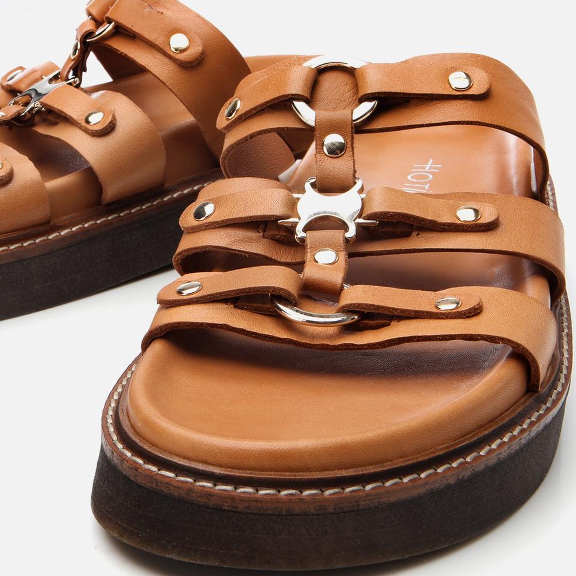 Kadın Deri Taba Tokalı Düz Terlik