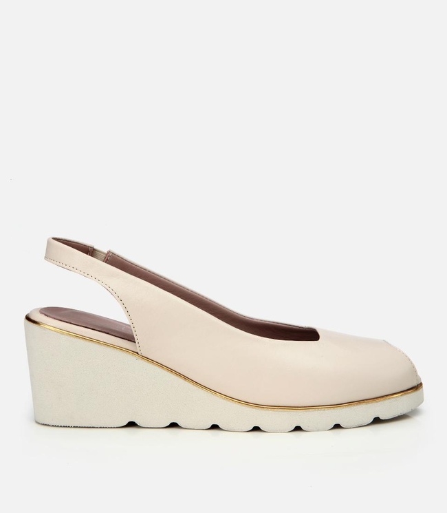  Kadın Deri Ekru Tokalı Dolgu Topuklu Sandalet