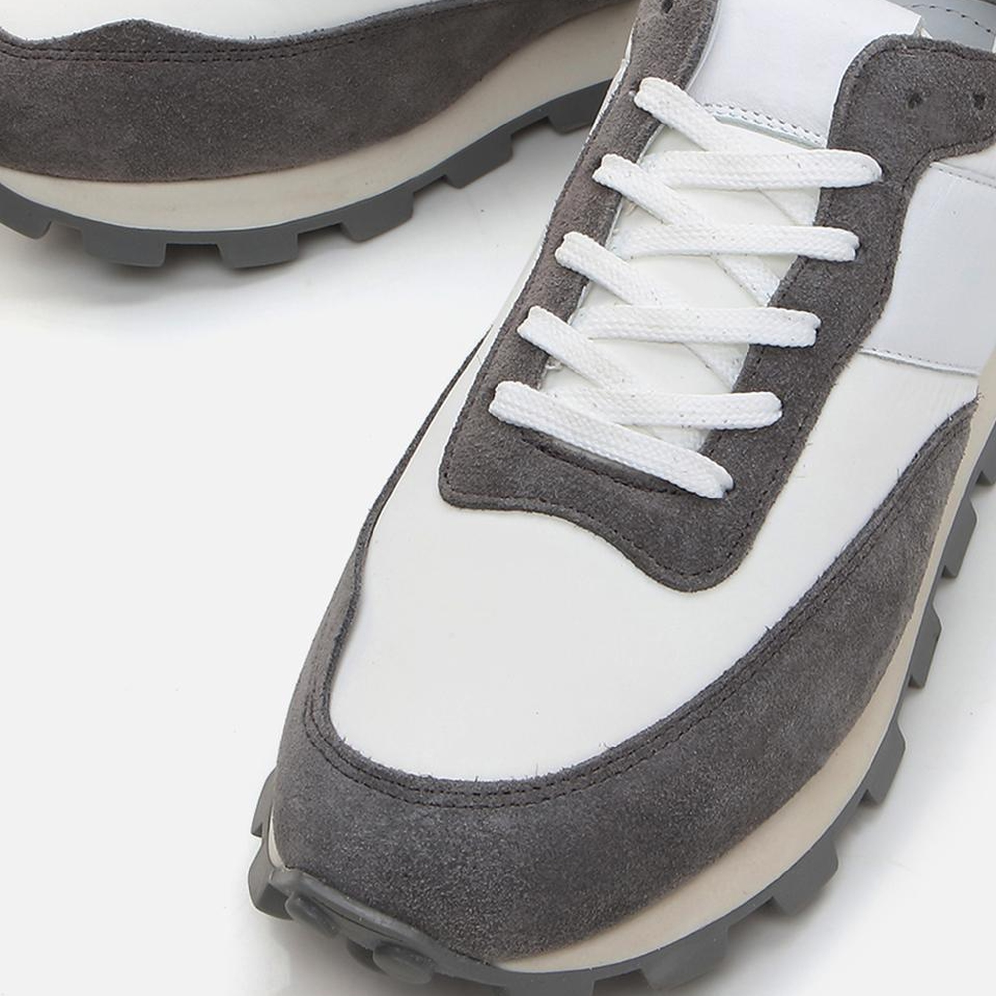 Erkek Deri Gri Spor Ayakkabı