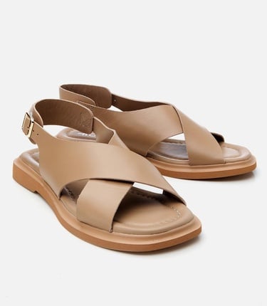  Kadın Deri Bej Kemerli Düz Sandalet