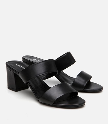  Kadın Deri Siyah Kalın Topuklu Terlik