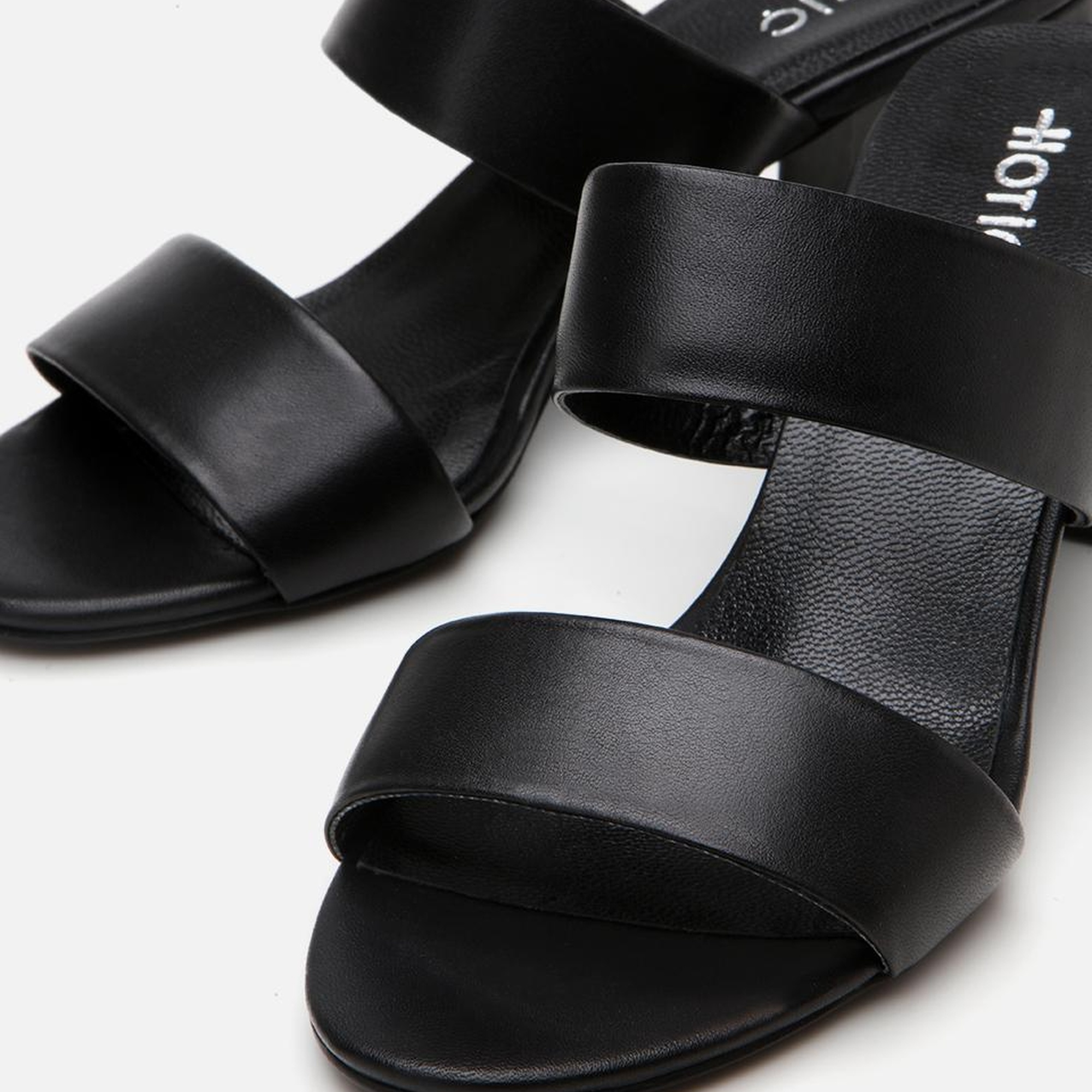 Kadın Deri Siyah Kalın Topuklu Terlik