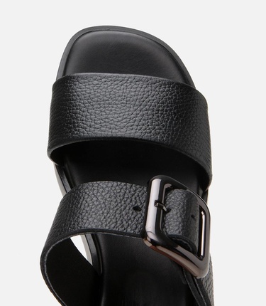  Kadın Deri Siyah Kemerli Topuklu Terlik