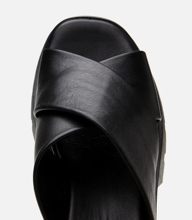  Kadın Deri Siyah Topuklu Terlik