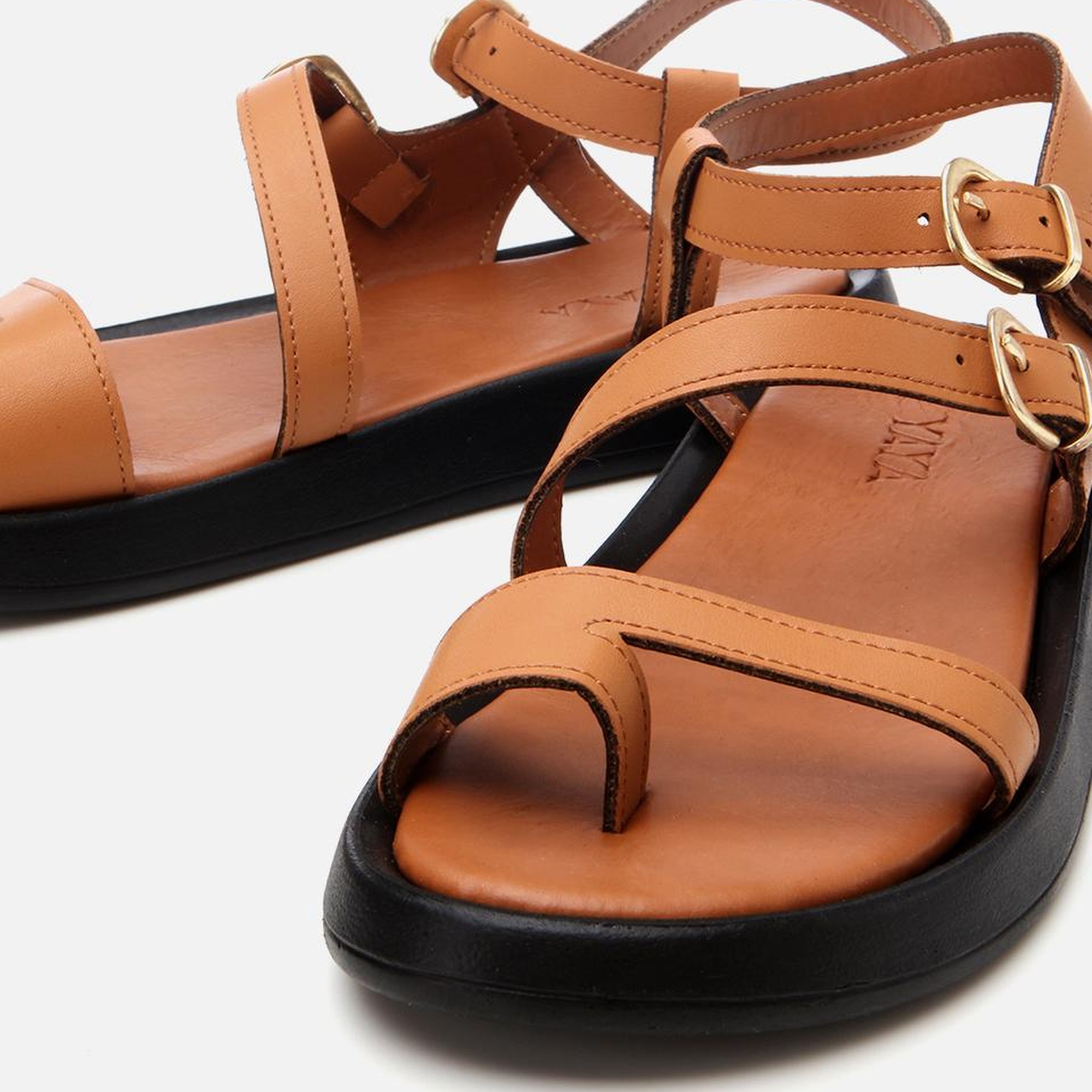 Kadın Taba Yaya Ayarlanabilir Kemerli Düz Sandalet