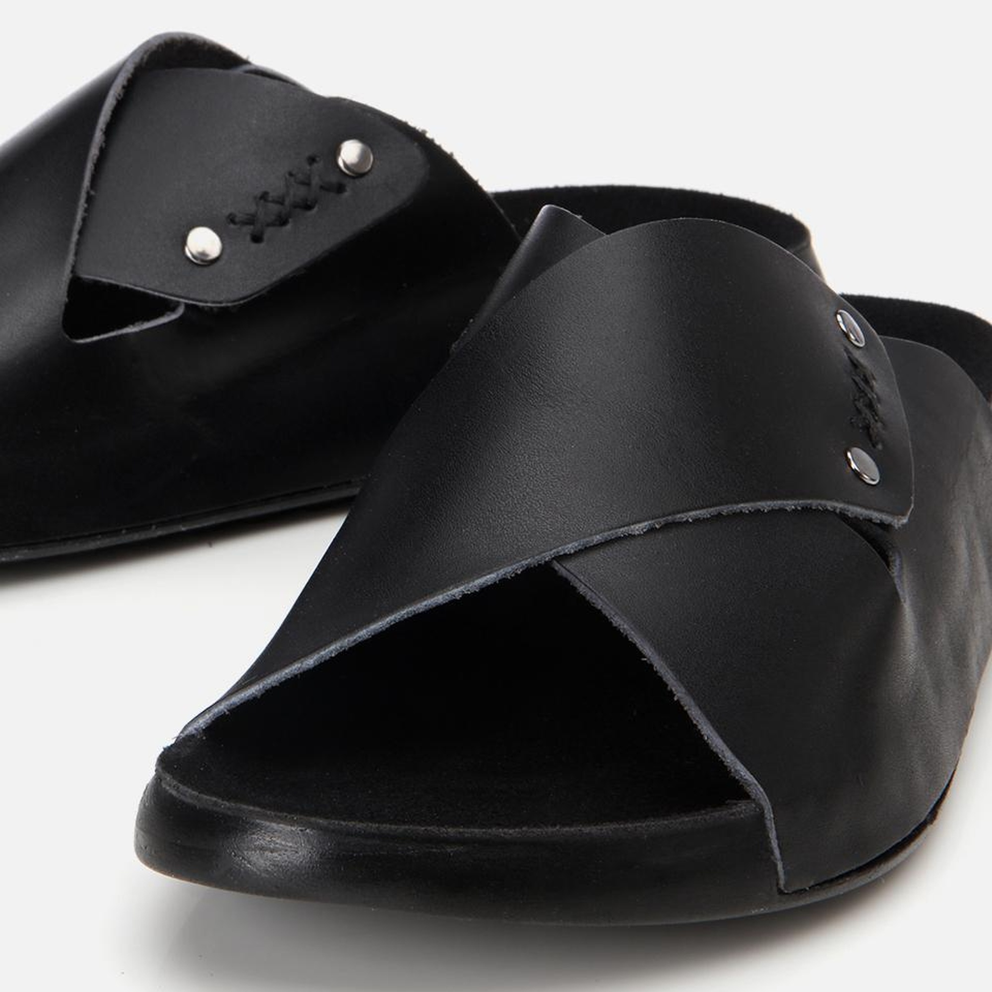 Kadın Deri Siyah Düz Terlik