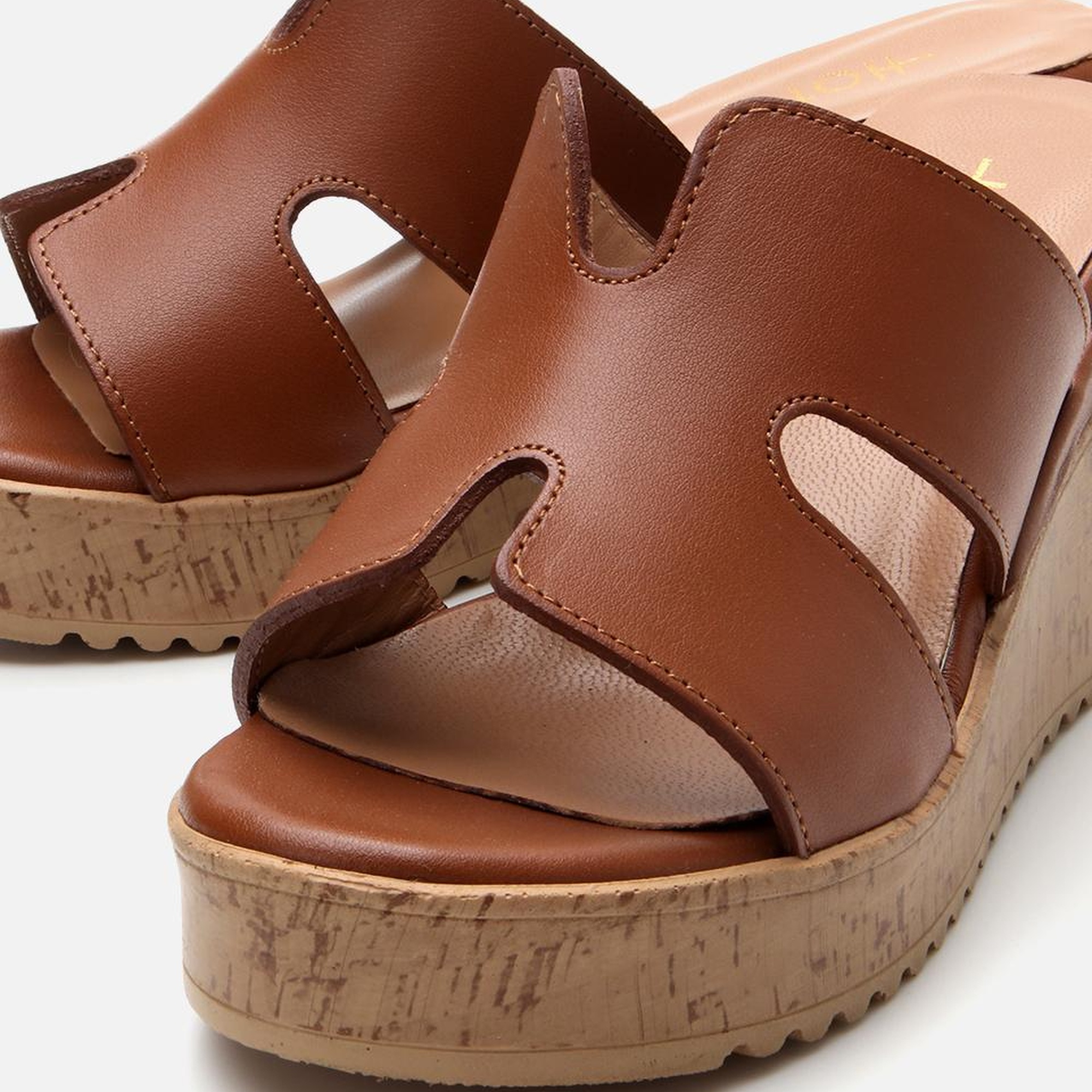 Kadın Deri Taba Dolgu Topuklu Terlik